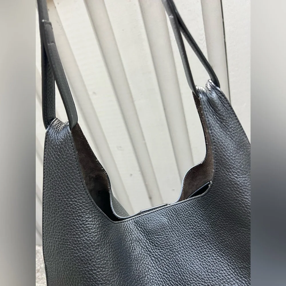 Cuyana Oversized Double Loop bag - Picture 10 of 15